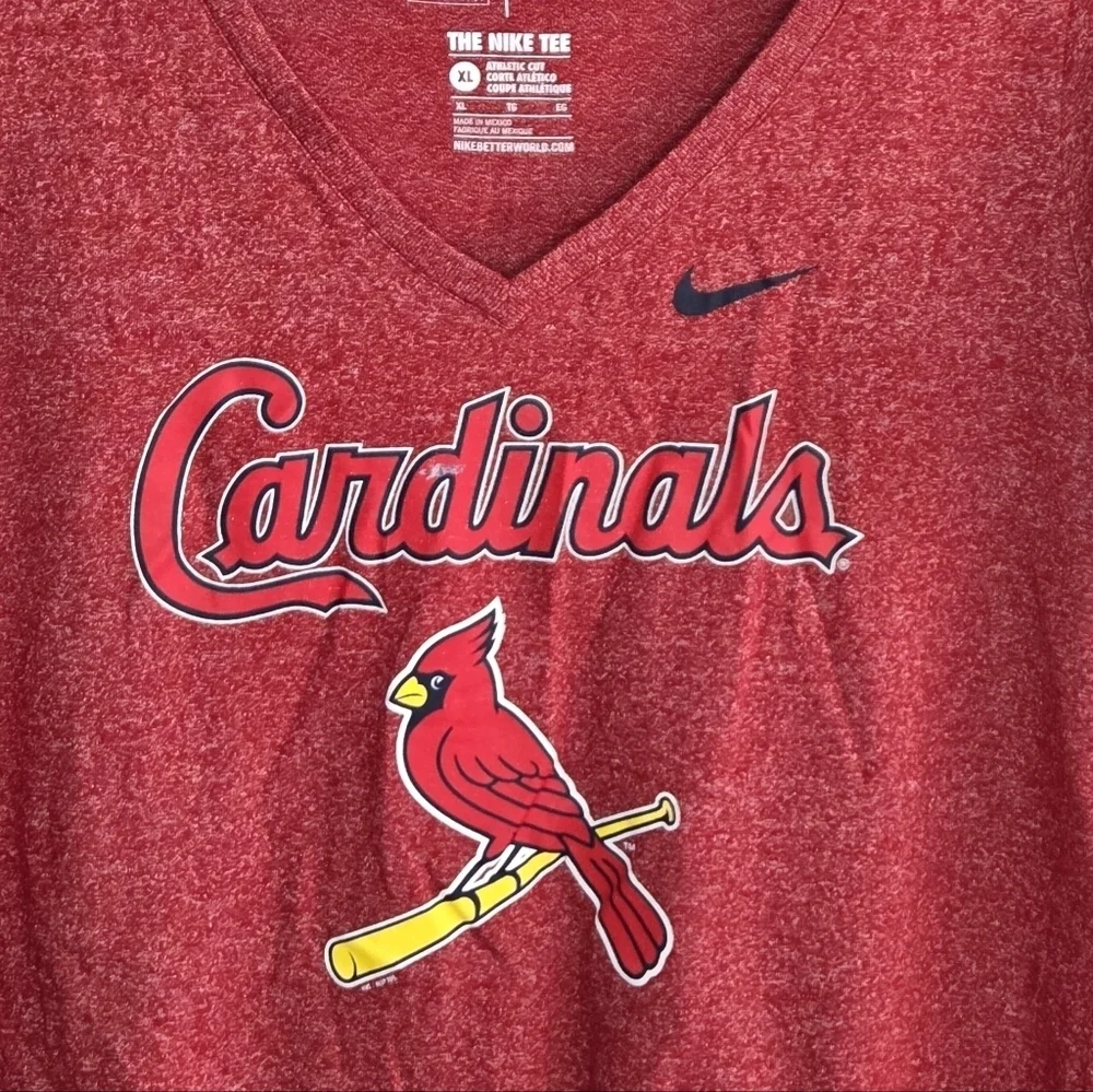 Nike Heathered Red V-neck St. Louis Cardinals Short Sleeve Athletic Cut Tee
